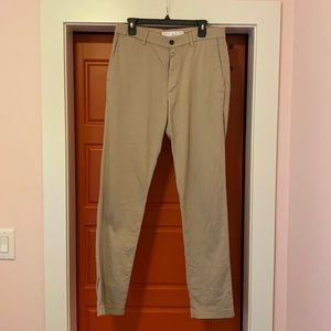 Banana Republic slim fit traveler chino 32x34
